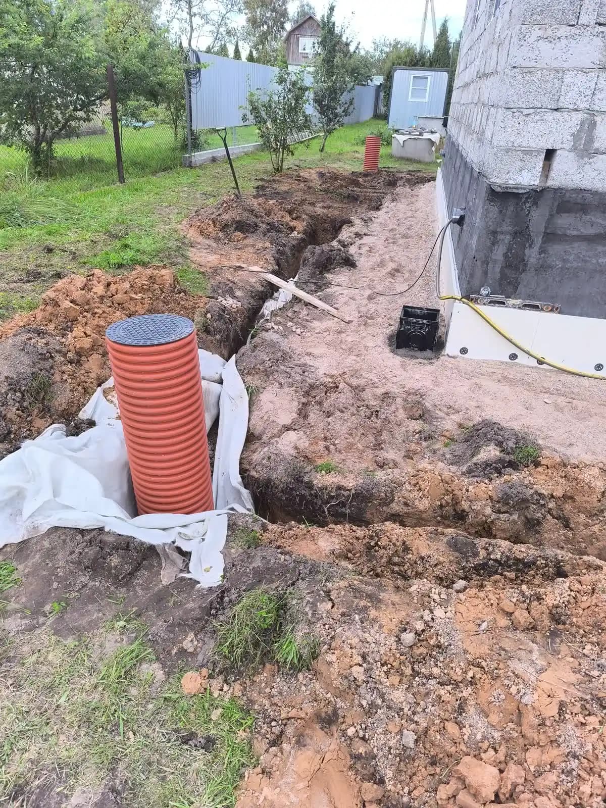 Богданово: устройство дренажной линии у дома — этап 2