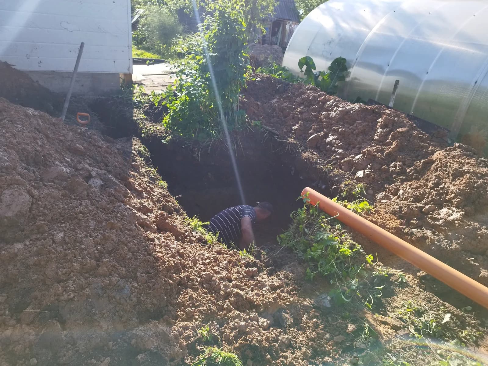 Дно: монтаж СБО Евролос 3 и канализации под ключ — фото 3