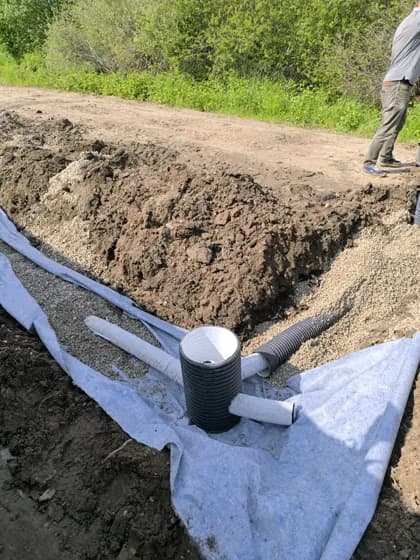 Устройство заезда и монтаж дренажа в деревне Наволок