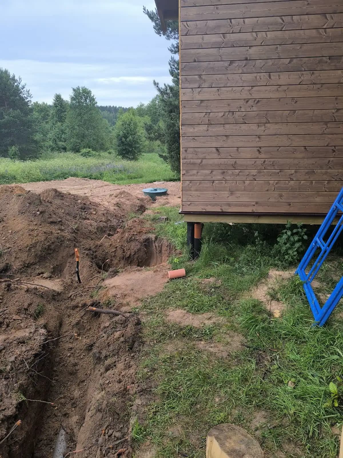 Совмещенный монтаж ЛОС и кессона на турбазе в Себеже